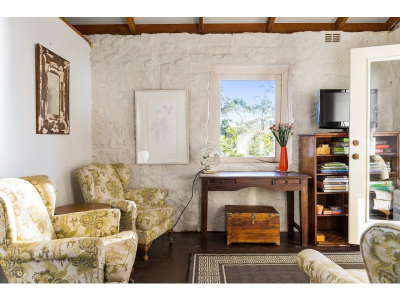 2B Surf Road, Palm Beach NSW 2108