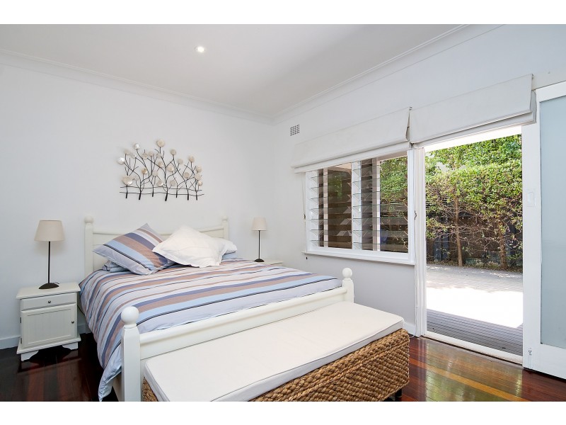 22 Tasman Road, Avalon Beach NSW 2107