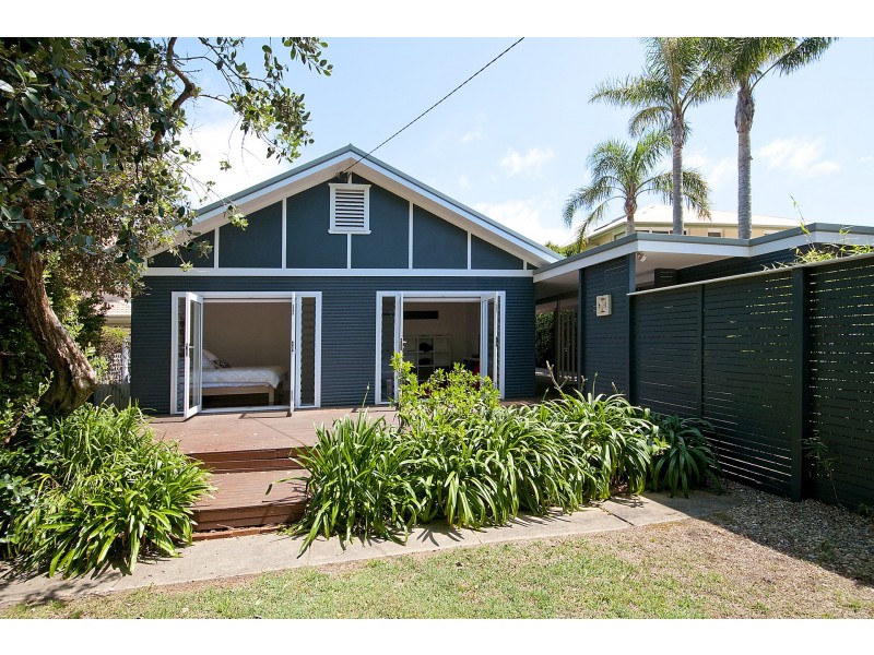 22 Tasman Road, Avalon Beach NSW 2107