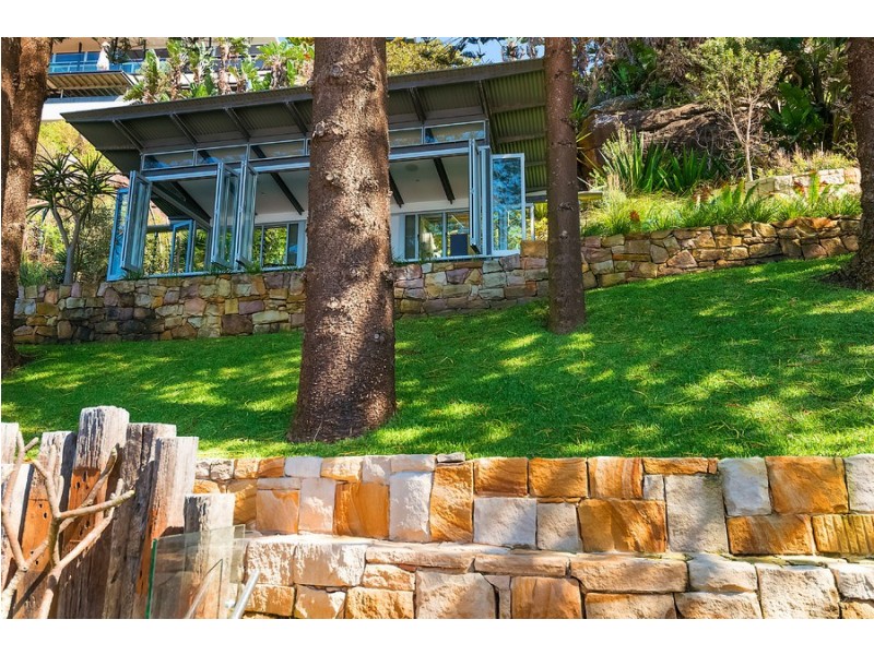 6 Ocean Road, Palm Beach NSW 2108