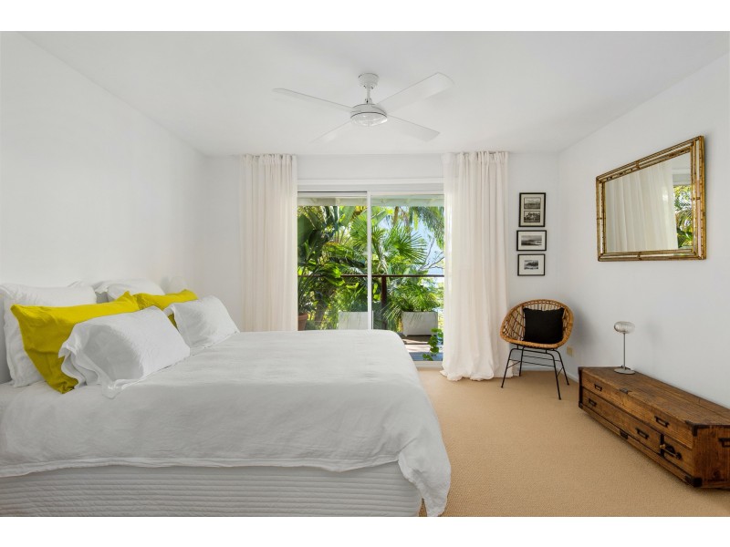 84 Hilltop Road, Avalon Beach NSW 2107