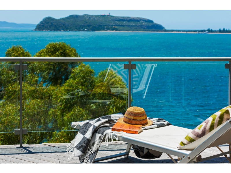 25 Ross Smith Parade, Great Mackerel Beach NSW 2108