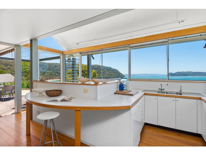 25 Ross Smith Parade, Great Mackerel Beach NSW 2108