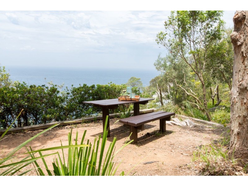 2 Rock Bath Road, Palm Beach NSW 2108