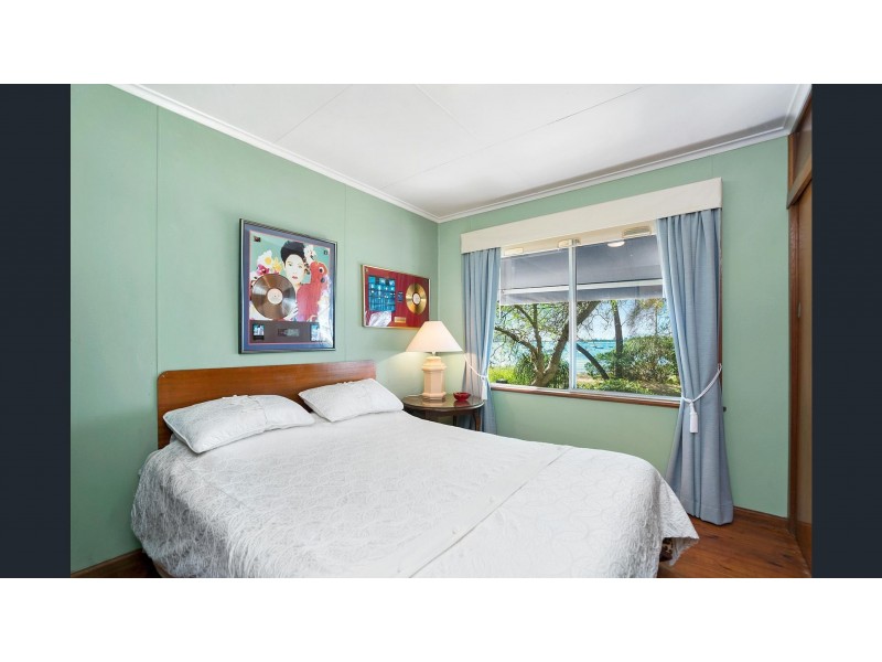 6 Ross Smith Parade, Great Mackerel Beach NSW 2108