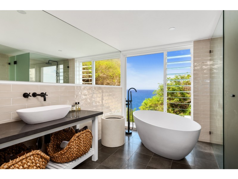 32 Rayner Road, Whale Beach NSW 2107