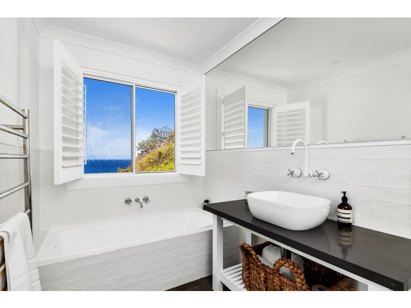 32 Rayner Road, Whale Beach NSW 2107