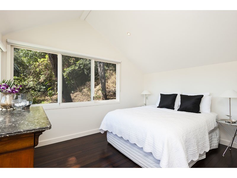 1064 Barrenjoey Road, Palm Beach NSW 2108
