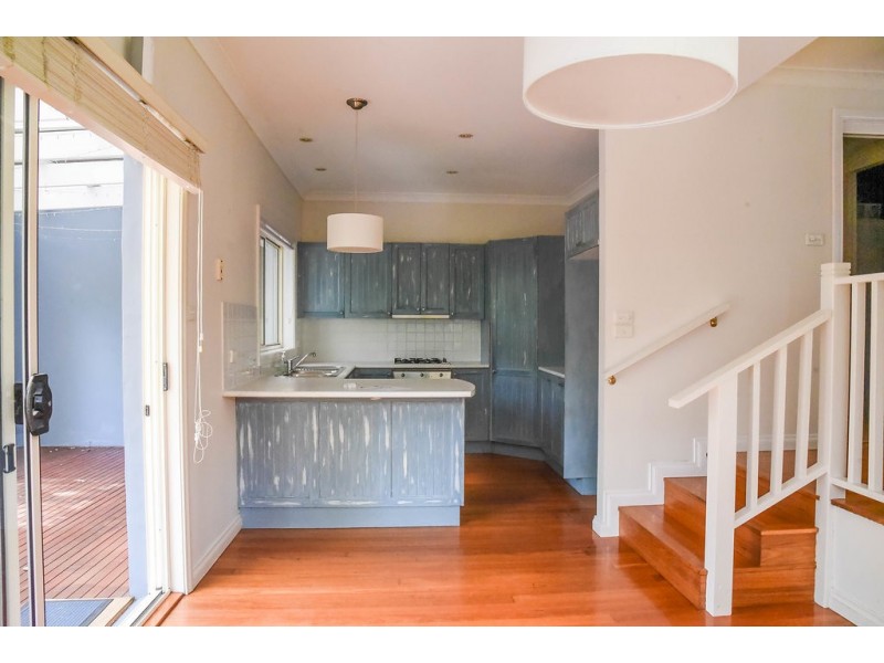 4D Dress Circle Road, Avalon Beach NSW 2107