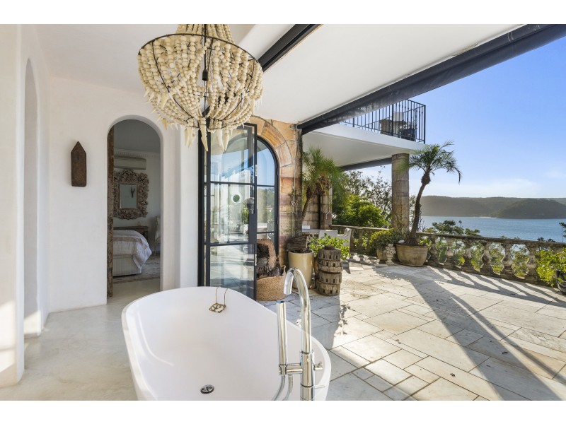 136 Pacific Road, Palm Beach NSW 2108