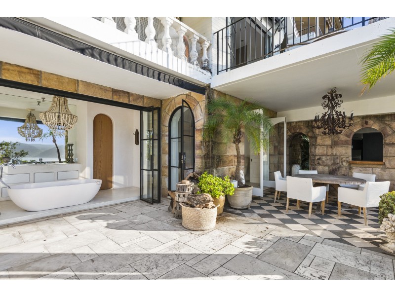 136 Pacific Road, Palm Beach NSW 2108