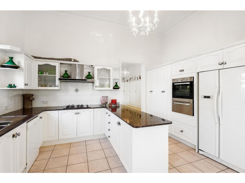 124 Pacific Road, Palm Beach NSW 2108