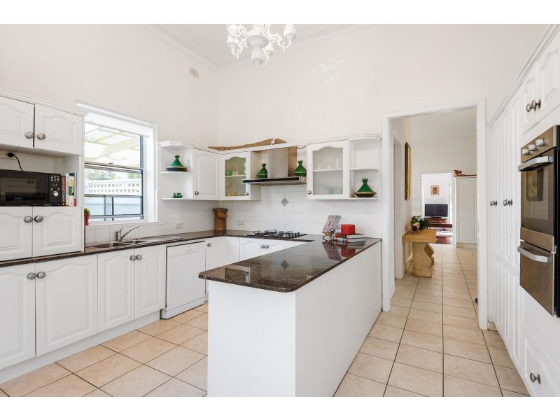 124 Pacific Road, Palm Beach NSW 2108