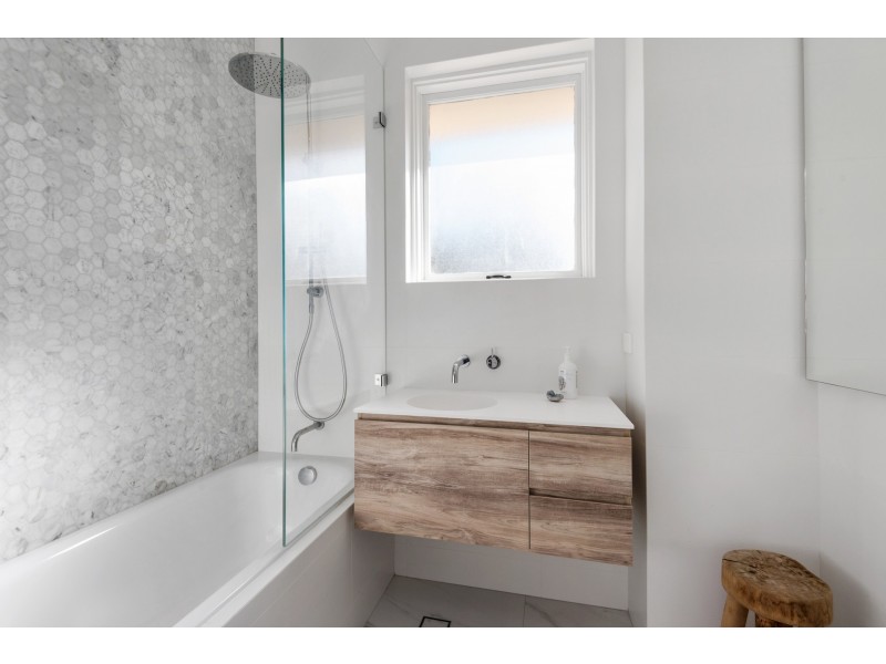 8/59 Central Road, Avalon Beach NSW 2107