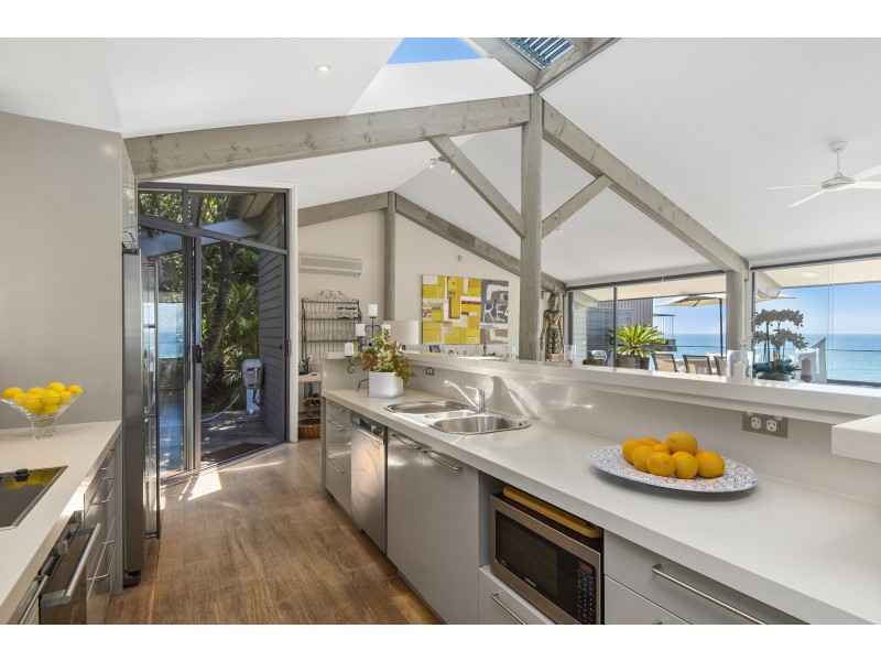 12 Sunrise Road, Palm Beach NSW 2108