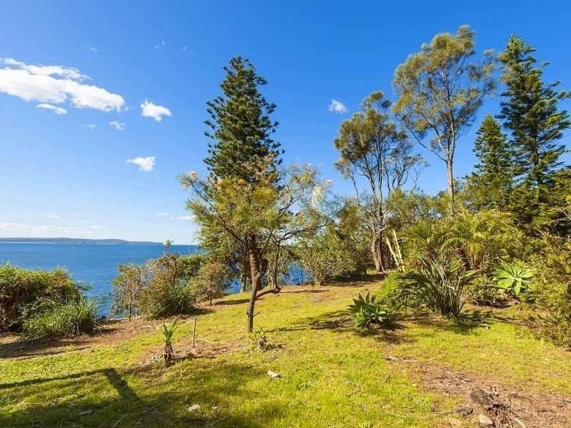 24-26 Rayner Road, Whale Beach NSW 2107