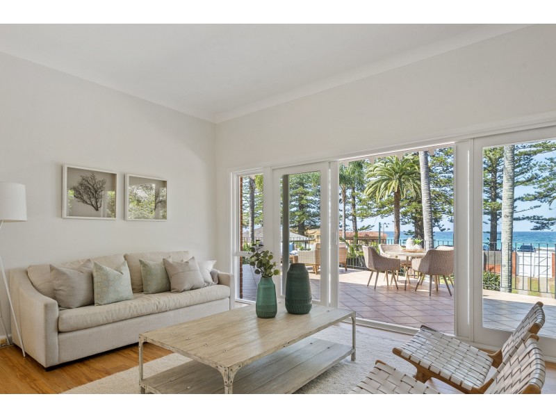 22 Ocean Road, Palm Beach NSW 2108