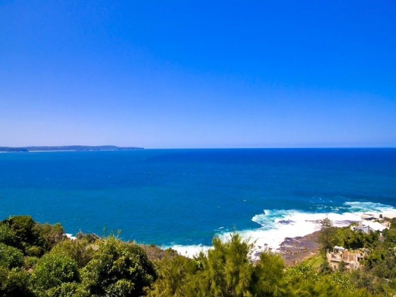 13 Pacific Road, Palm Beach NSW 2108