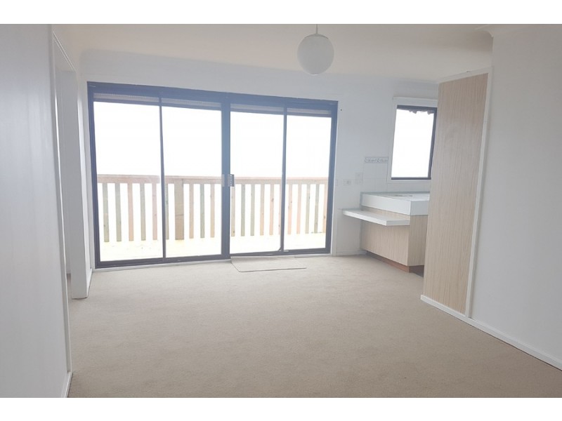 13 Pacific Road, Palm Beach NSW 2108