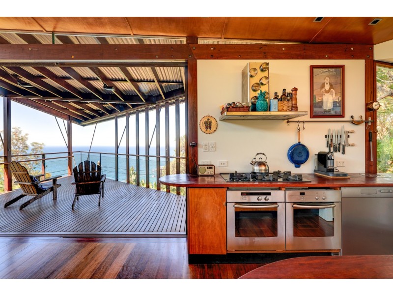 18 Beauty Drive, Whale Beach NSW 2107