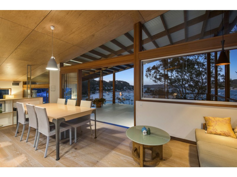 121 George Street, Avalon Beach NSW 2107