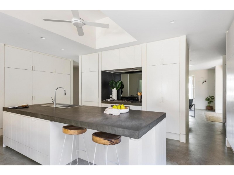 3B Iluka Road, Palm Beach NSW 2108