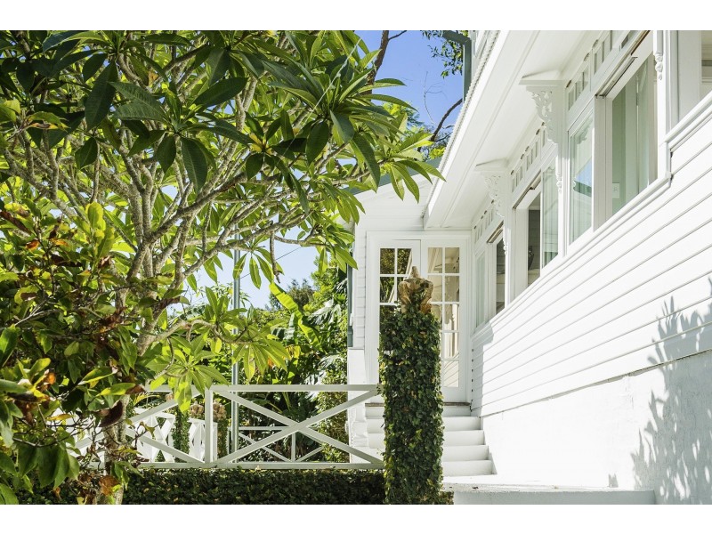 842 Barrenjoey Road, Palm Beach NSW 2108