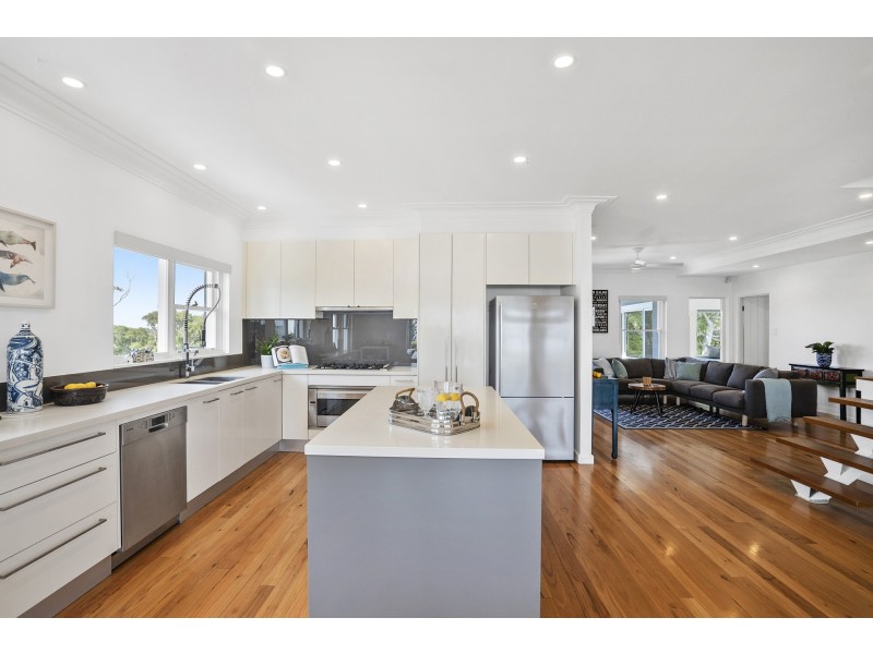 94 Whale Beach Road, Whale Beach NSW 2107