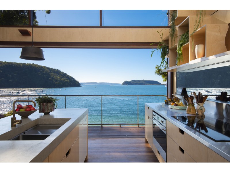 18 Ross Smith Parade, Great Mackerel Beach NSW 2108