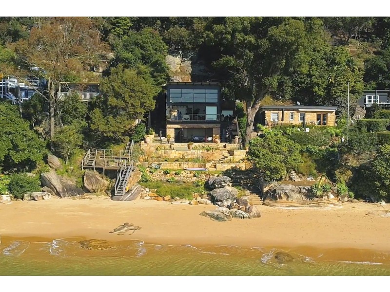 18 Ross Smith Parade, Great Mackerel Beach NSW 2108