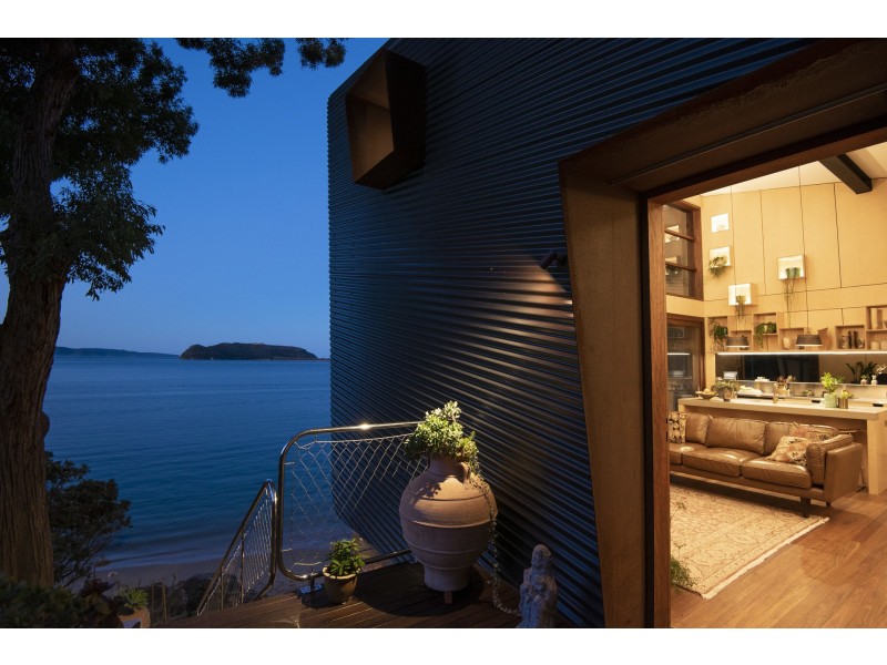 18 Ross Smith Parade, Great Mackerel Beach NSW 2108