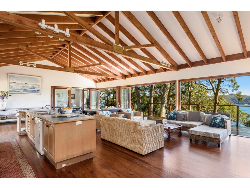 126B Pacific Road, Palm Beach NSW 2108