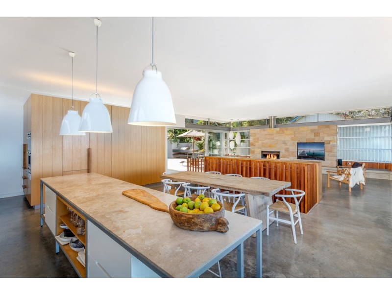 101 Narrabeen Park Parade, Warriewood NSW 2102