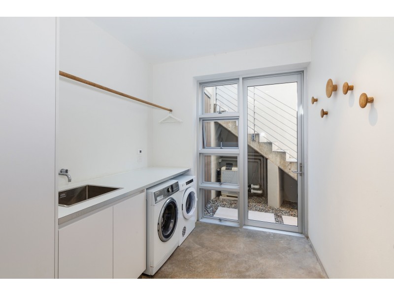 101 Narrabeen Park Parade, Warriewood NSW 2102