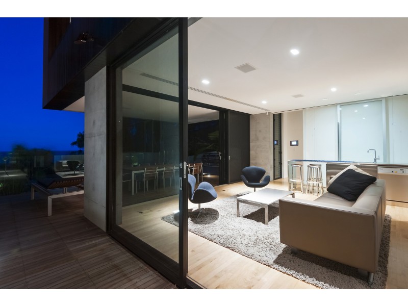 207 Whale Beach Road, Whale Beach NSW 2107