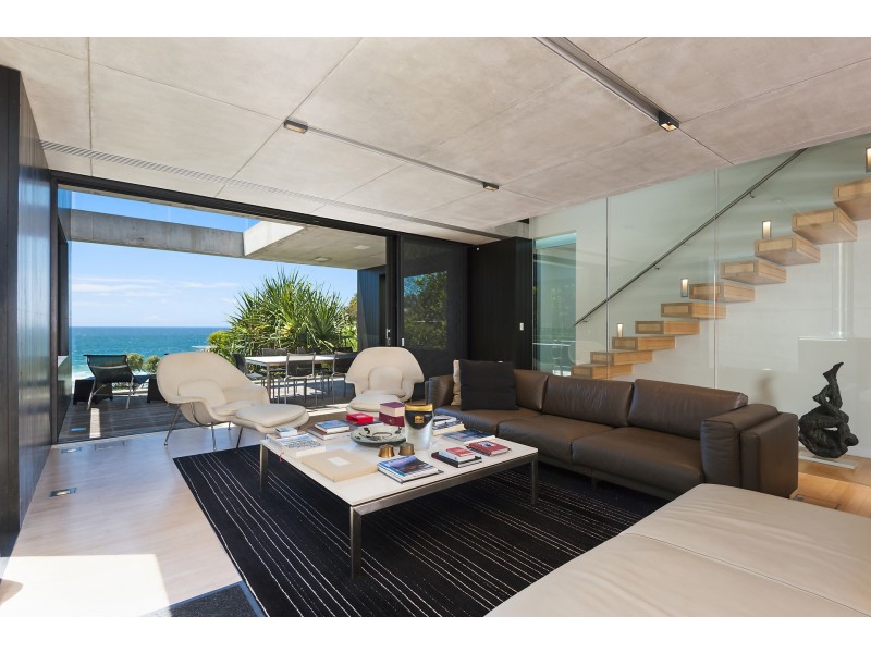 207 Whale Beach Road, Whale Beach NSW 2107