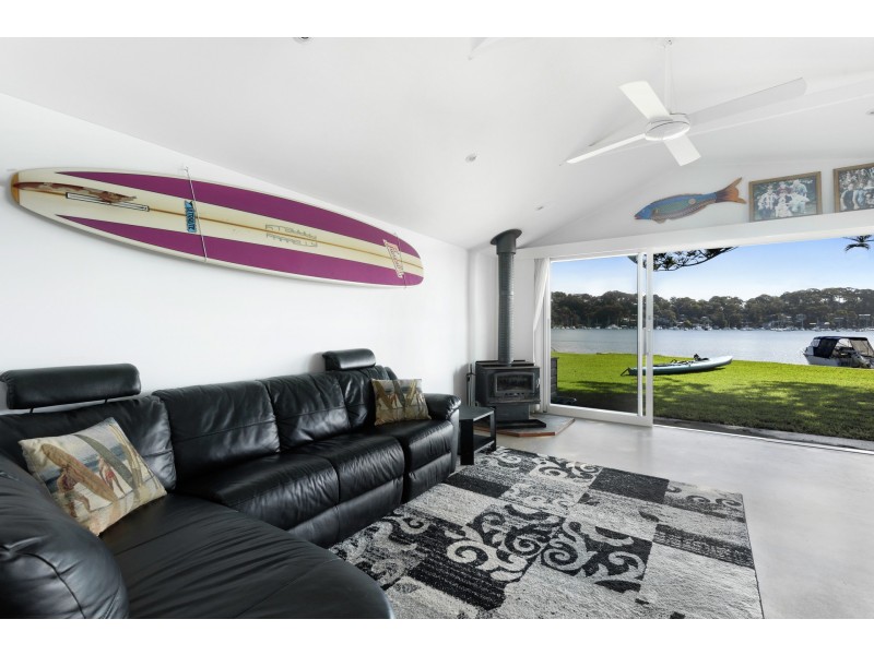 869 Barrenjoey Road, Palm Beach NSW 2108