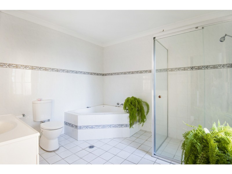 2E Surf Road, Palm Beach NSW 2108