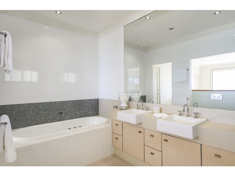 20 Norma Road, Palm Beach NSW 2108