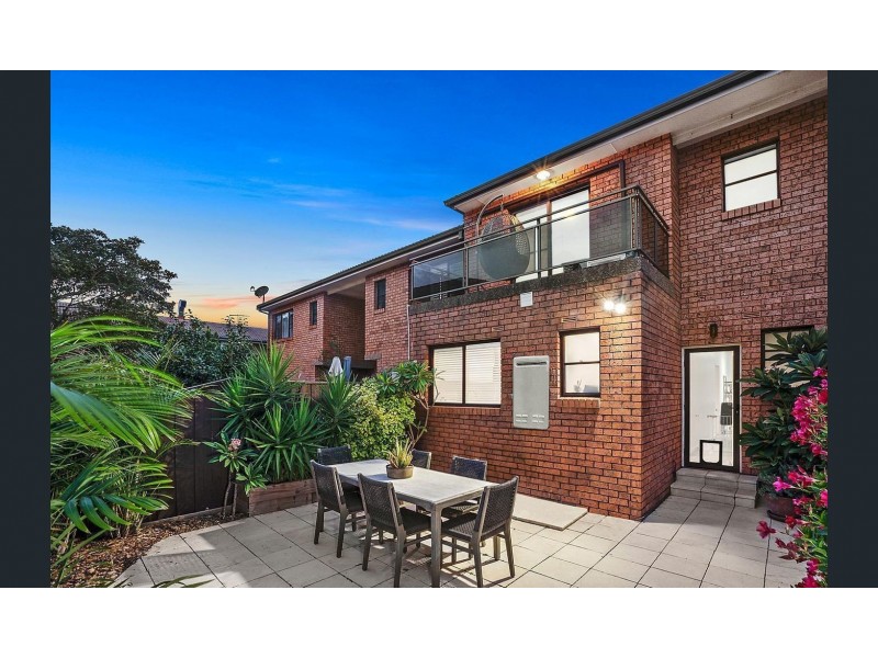 4/44-46 Golf Avenue, Mona Vale NSW 2103