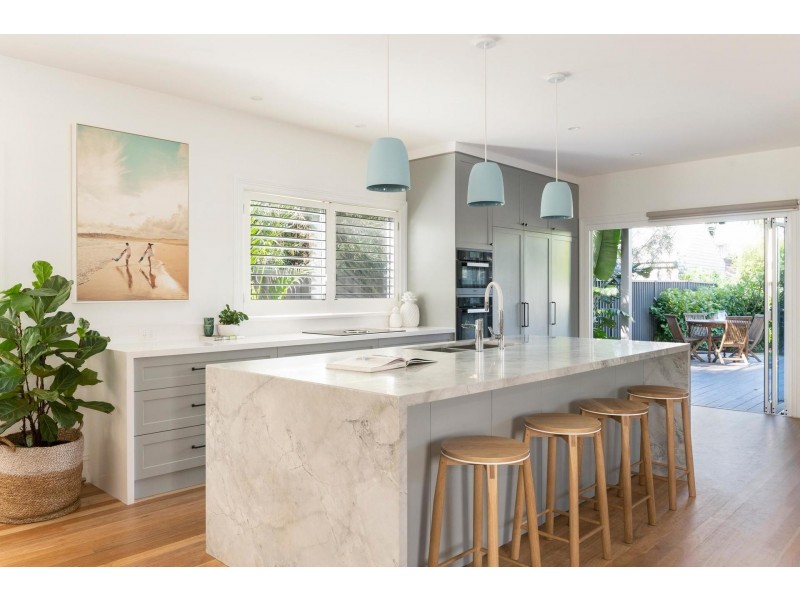 29 Spring Road, North Curl Curl NSW 2099