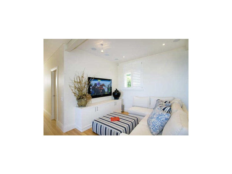 Whale Beach NSW 2107