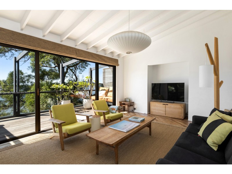 30 Ross Smith Parade, Great Mackerel Beach NSW 2108