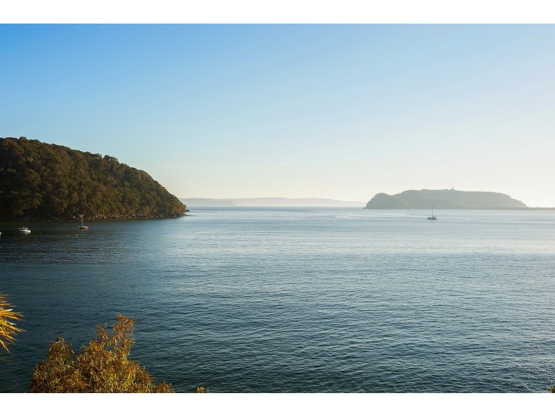 30 Ross Smith Parade, Great Mackerel Beach NSW 2108