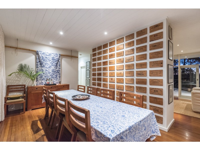 10 Ebor Road, Palm Beach NSW 2108