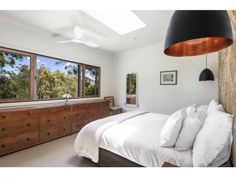 10 Ebor Road, Palm Beach NSW 2108