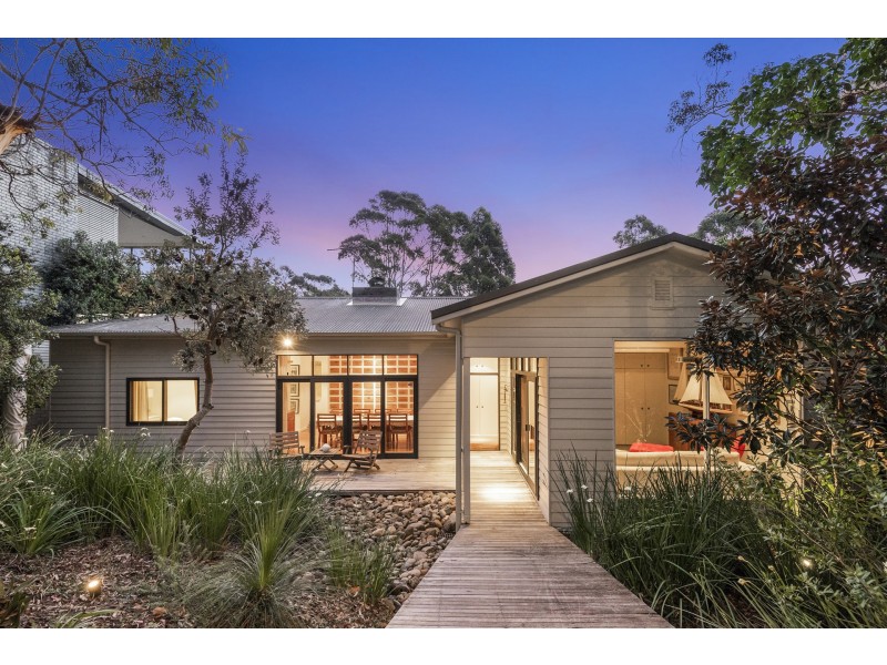 10 Ebor Road, Palm Beach NSW 2108