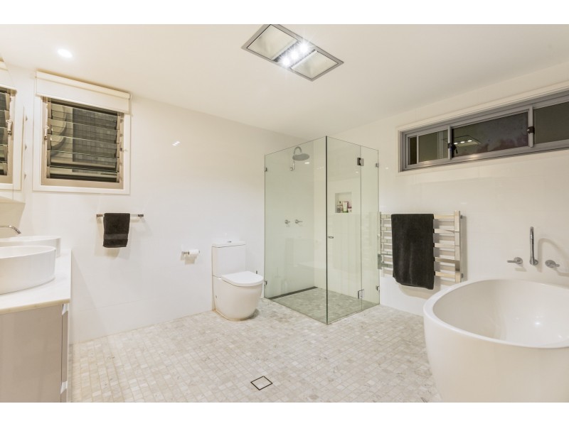 176 Whale Beach Road, Whale Beach NSW 2107