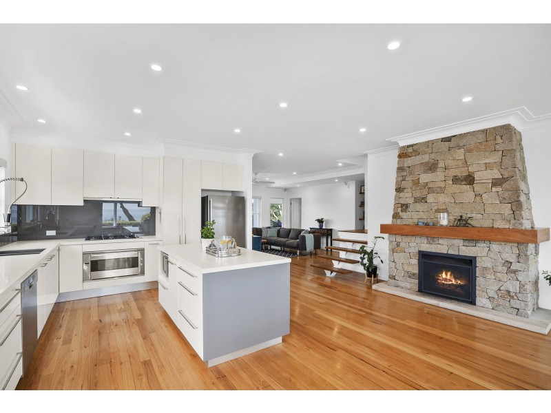 94 Whale Beach Road, Whale Beach NSW 2107