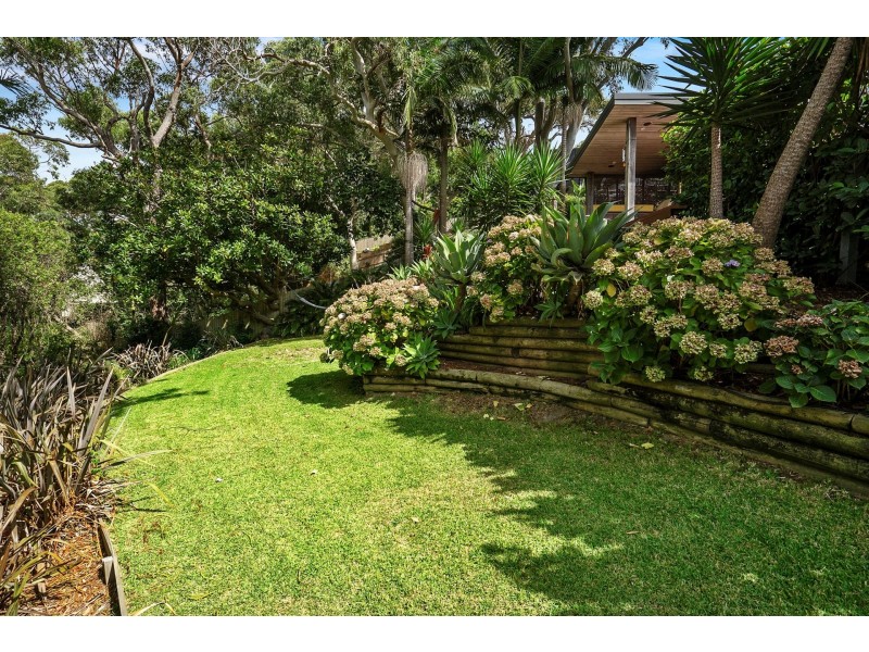 94 Whale Beach Road, Whale Beach NSW 2107